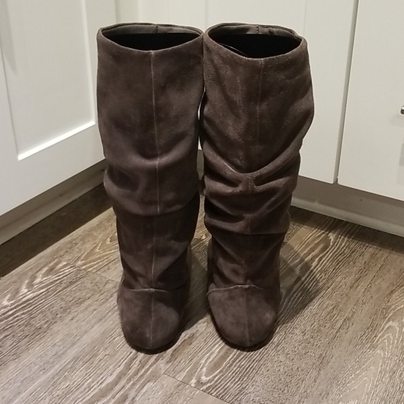 Steve Madden Tianna Slouch Boot - Picture 3 of 5